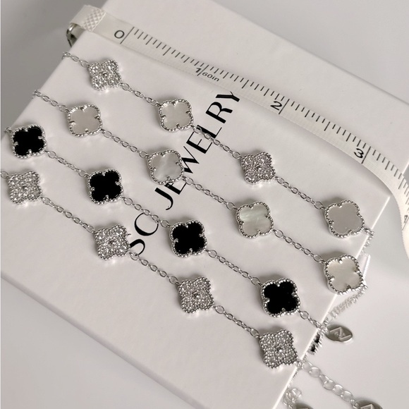 Petite Clover Bracelet Zircon Silver Tone Chain - Picture 6 of 10